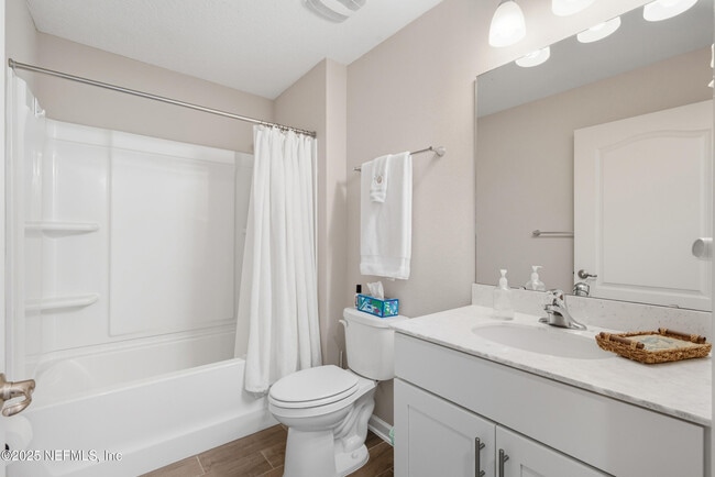 Photo - 43 Cardinal Br Ln