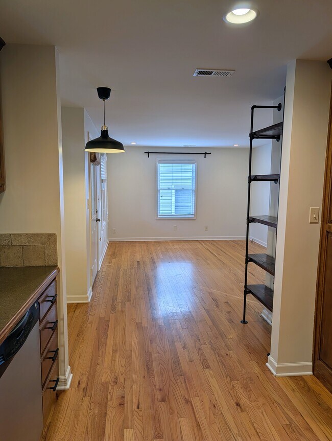 Photo - 7626 McGee St