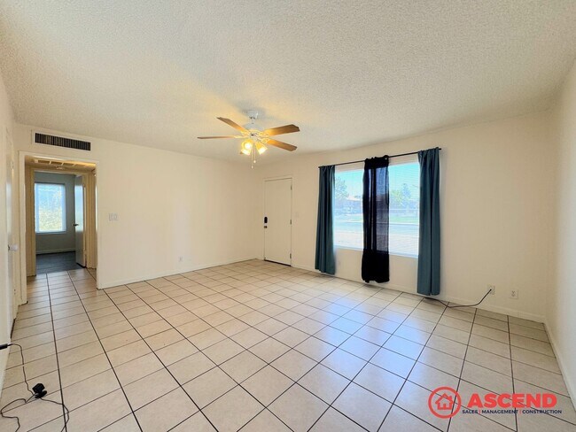 Photo - 3817 K St Unit 3817 K St #C
