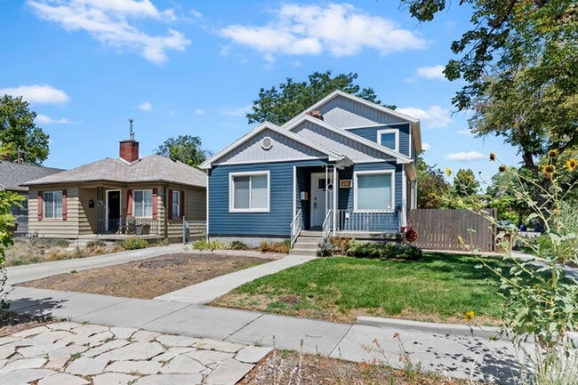 Building Photo - 235 Browning Ave Rental