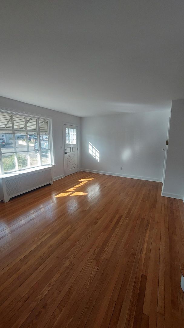 Photo - Cape Style Single Family 2 Bedroom/ 1 Bath...