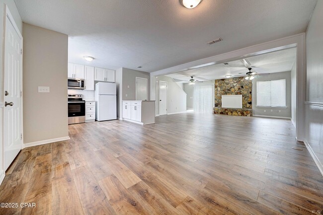 Photo - 3108 E Baldwin Rd