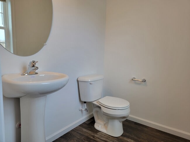 Photo - 169 Robert Cir