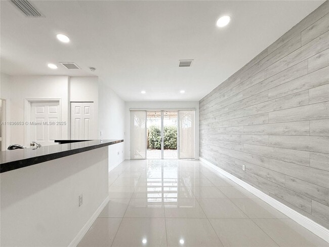 Photo - 16562 SW 71st Ter