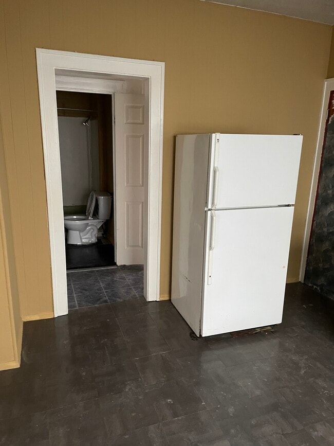 Photo - 183 Delamaine Dr