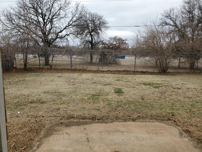 10121 Caton Pl