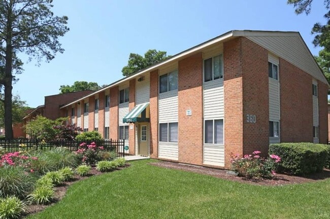 Autumn Lakes Apartments