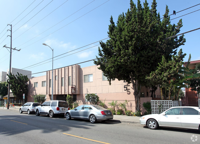 Building Photo - Century West Apartments Unit 1