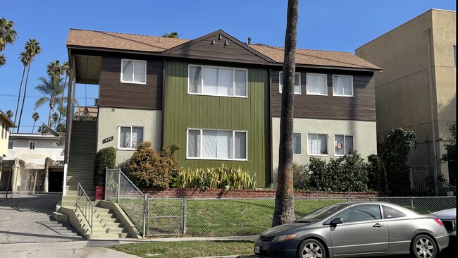 Building Photo - 970 Elden Ave Unit 7 Rental