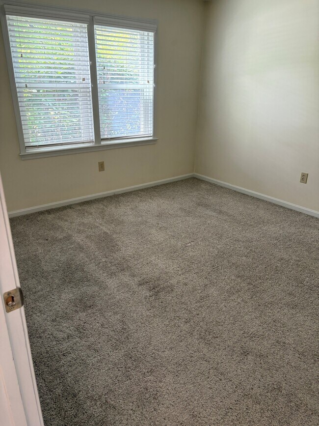 Photo - 690 S Porter St Unit Condo