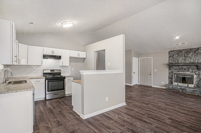 Building Photo - 5472 Glen Haven Dr Rental