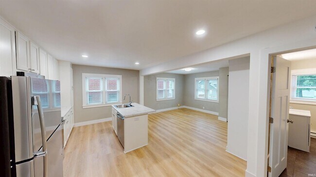 Photo - 612 Clay St