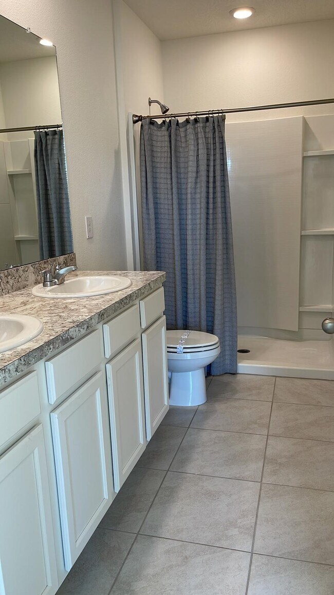 Photo - 170 Feltrim Reserve Blvd