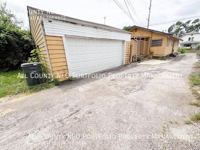 Photo - 400 S Highland Ave