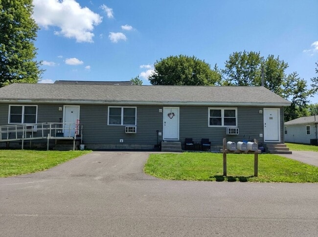 Building Photo - 301-305 Harrison Street Unit 305-1