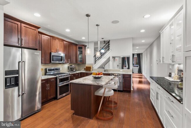 Photo - 765 S 15th St