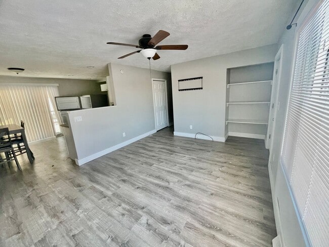 Photo - 3 Bed 1 Bath- South Park PA