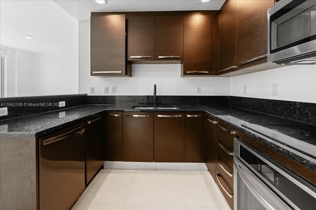 Photo - 3030 NE 188th St Unit 604