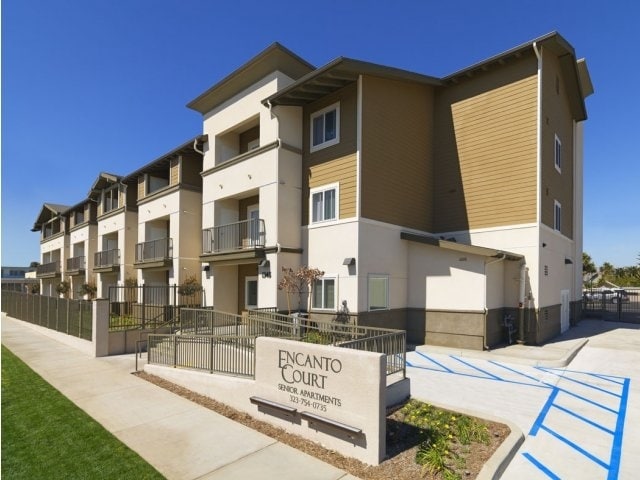ENCANTO COURT APARTMENTS For Rent in Los Angeles, CA | ForRent.com