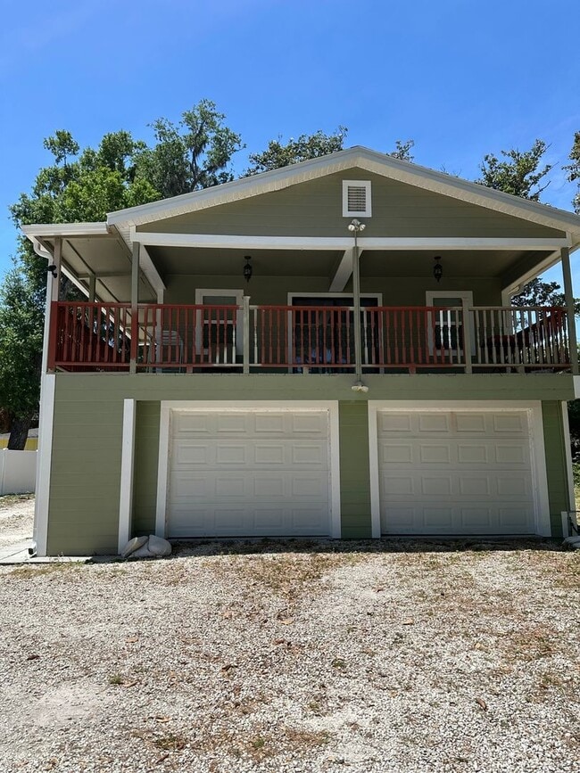 Building Photo - 290 S Old Kings Rd