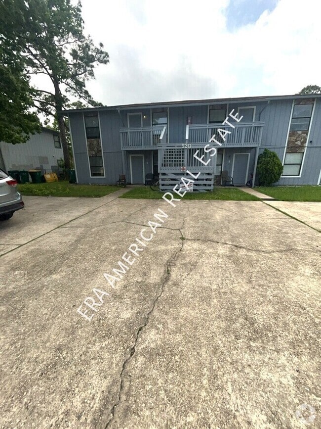 Building Photo - 520 Landview Dr Unit 520 Landview Drive  D Rental