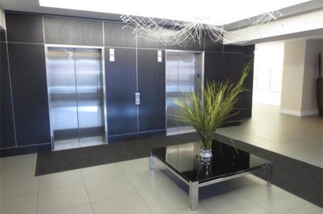 Photo - 15 N Beacon St