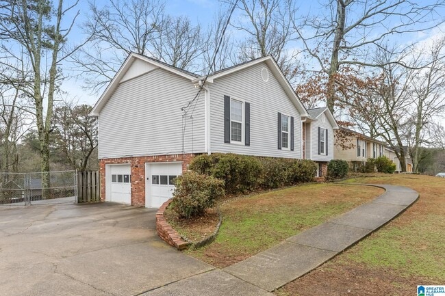 Photo - 1729 Timbercrest Cir