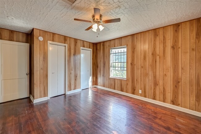 Photo - 4905 Brinkley St