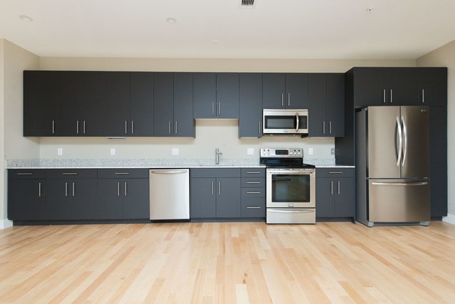 Photo - The Distillery North