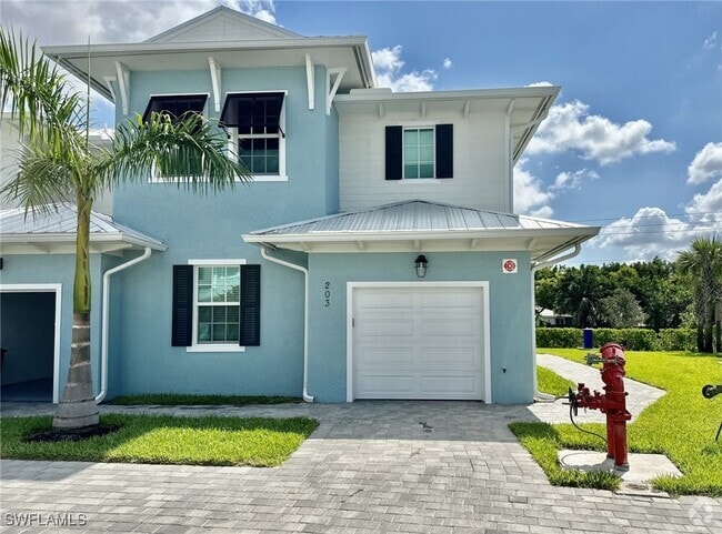 Building Photo - 26410 Coco Cay Cir Unit 203 Rental