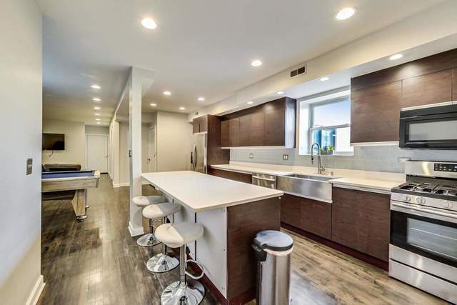 Photo - 3204 N Oakley Ave Unit 01