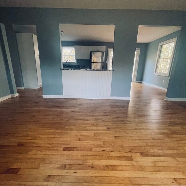 Photo - 205 Colonel Ledyard Hwy