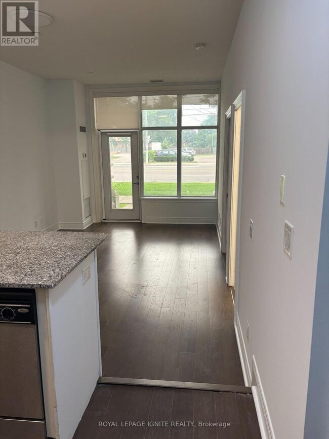 Photo - 701 Sheppard Ave W Unité 119
