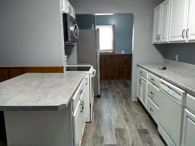 Photo - 1402 W Lydia St