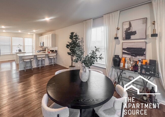 Photo - 2360 Southwind Blvd