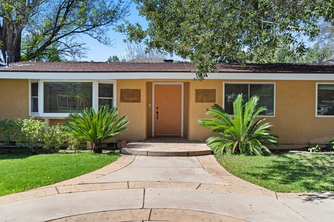 Photo - 10435 Andora Ave