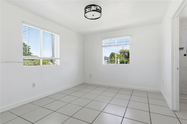 Photo - 10350 SW 181st St Unit 2