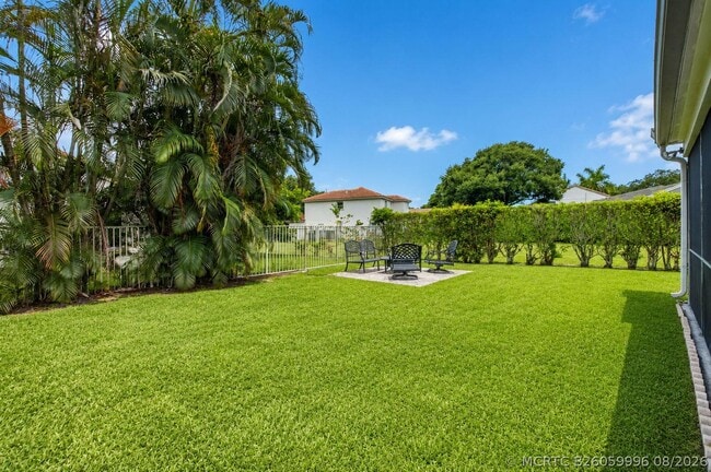 3870 Sabal Lakes Rd