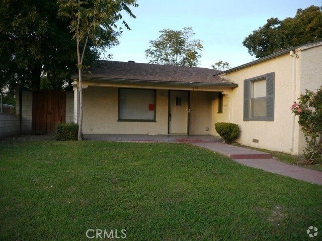 Building Photo - 332 W Olive St Rental