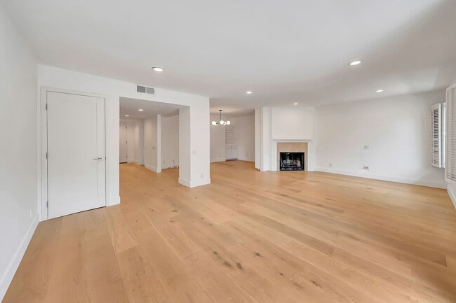 Photo - 4424 Coldwater Canyon Ave Unit 3