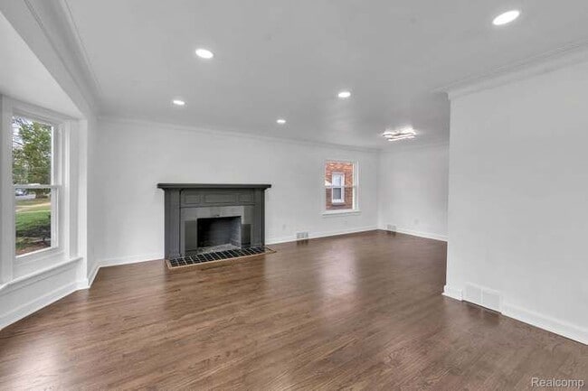 Photo - 8285 Cheyenne St