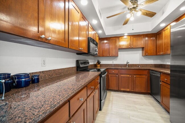 Photo - Charming 2-Bedroom, 1-Bathroom Fully Furnished Condo in the Heart of Downtown St. Petersburg! Unit 501