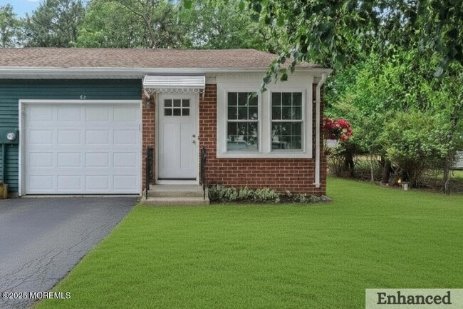 Building Photo - 6B Bayberry Ln