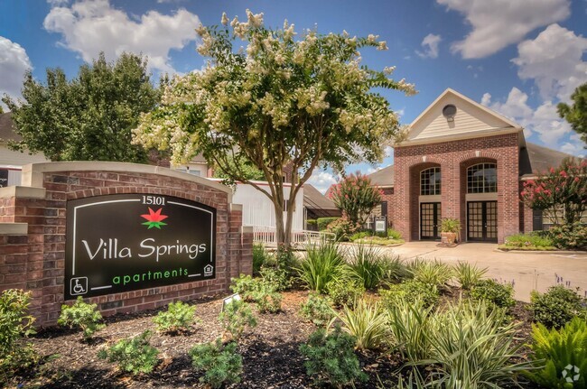 Building Photo - Villa Springs Rental