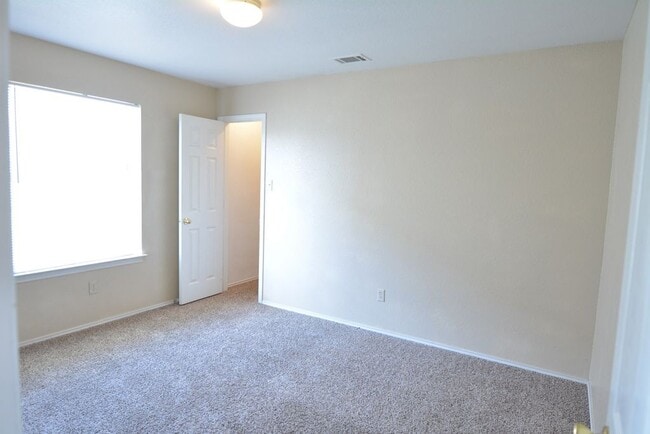 Photo - 2200 Wright Way