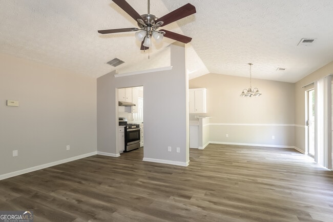 Photo - 125 Waters Edge Dr