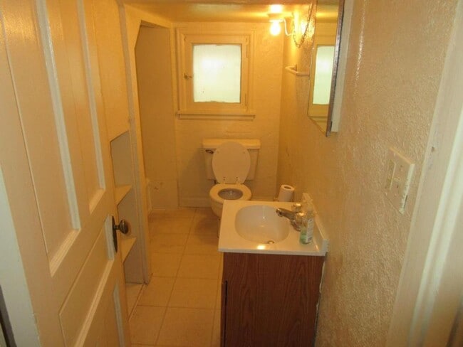 Photo - 3 Bedroom 1 Bathroom Duplex