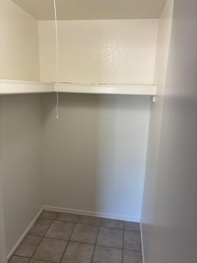 Photo - 2033 S Forest Ave Unit Apt 6