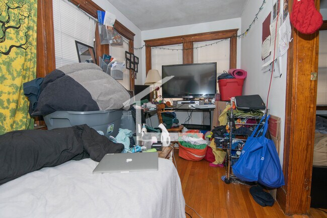 Photo - 230 S Huntington Ave Unit 2