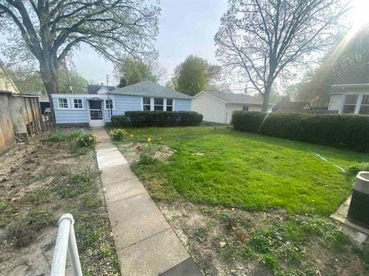 Photo - 2733 E 18th St